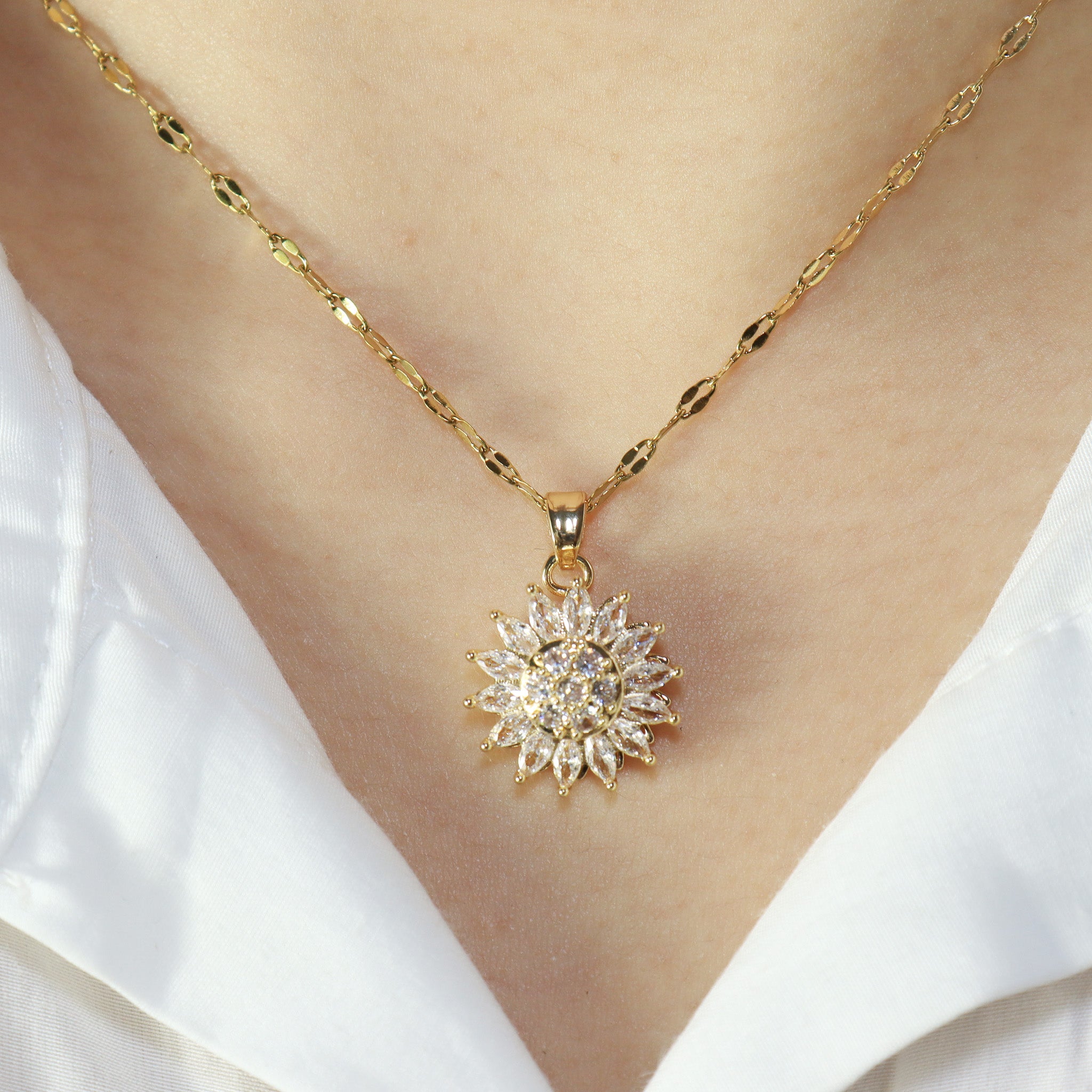 Chrysanthemum Necklace