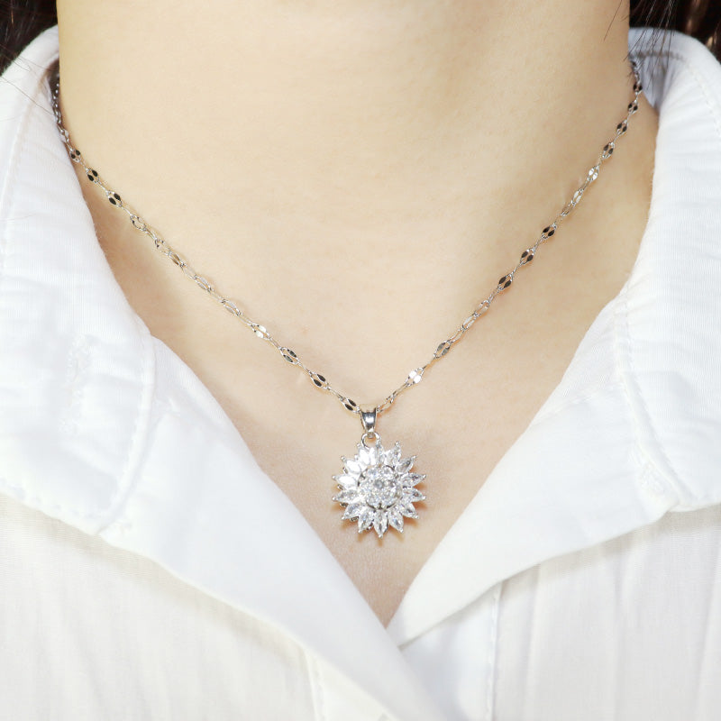 Chrysanthemum Necklace