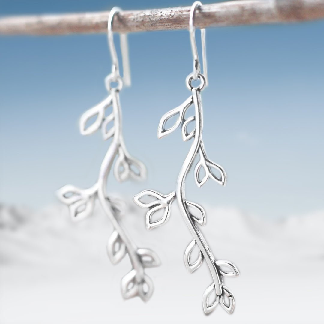 Willow Frost Earrings - ASPENS JEWELERS